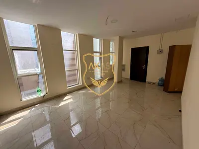 Spacious 2BHK Available for Family | No Deposit Required