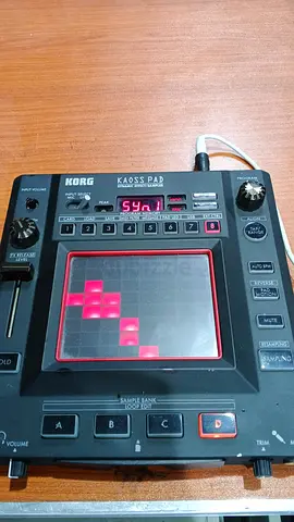 Korg KAOSS Pad dynamic effects sampler - working condition