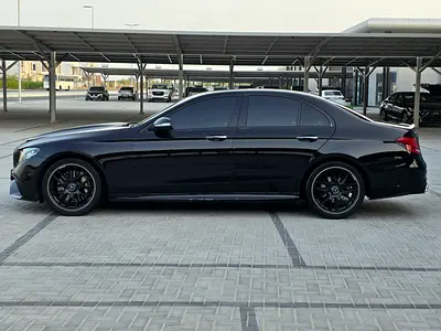 صورة مصغرة 8 لـ 2018 Mercedes-BENZ E-CLASS