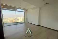 Luxurious 1-Bedroom Apartment in Hameni Tower | Panoramic Dubai Views Huge Balcony-copy