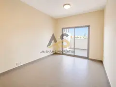 Spacious Studio | Big Balcony | Near Metro