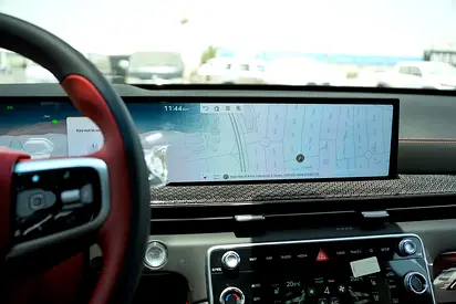 2026 Genesis GV80 thumbnail 10