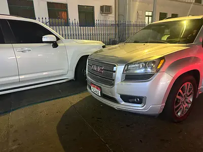 GMC Acadia Denali 2013 | GCC Specs | Well Maintained