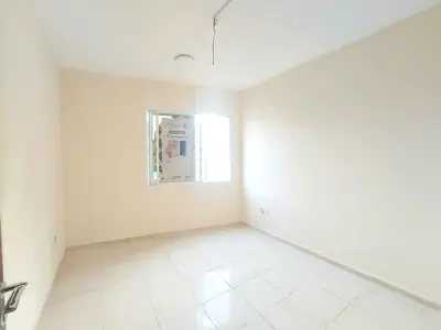 (NO DEPOSIT) 2BHK AVAILABLE NEAR NESTO FAMILY BUILDING