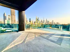 Luxury Penthouse - Burj View - with Huge Terrace - with Kitchen appliances