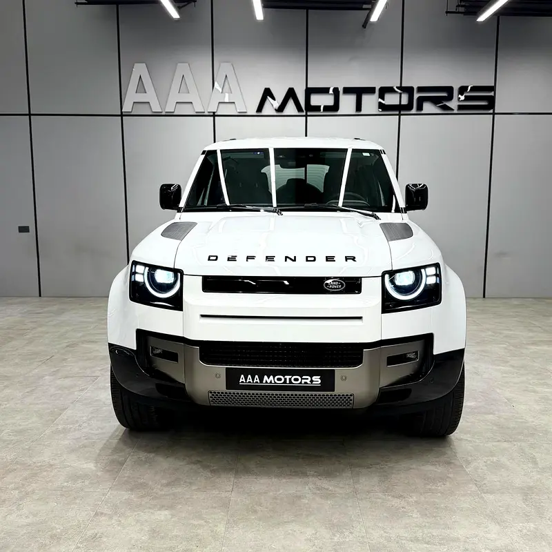 Land Rover Defender 2026