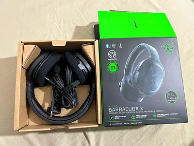 Razer Barracuda X Wireless Multi-Platform Gaming Headset - Black