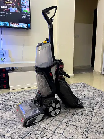 Upright BISSELL Pro Heat 2X Revolution Cleanshot - Excellent Working Condition with free full liquid