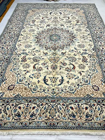 High Quality Persian Naiin Carpet | 200 x 300 cm size | 2x3 meters |