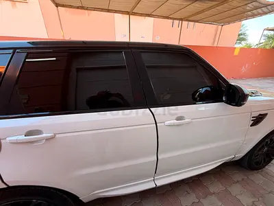 2014 Land Rover Range Rover Sport HSE Supercharged - American Specs