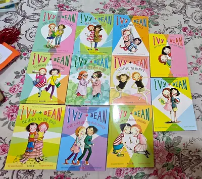 Ivy and Bean 11 books illustrated