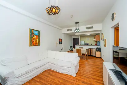 Close To Metro | 2 Bedroom | Stunning Lake View