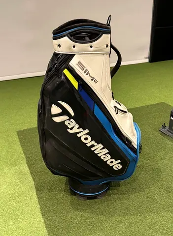 Taylormade SIM 2 Tour/Staff Golf Bag with 6-Way Divider