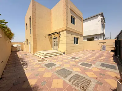 Elegant Villa for Rent | Maid's Room | Ready to Move | Hoshi