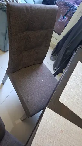 Dining with 6 chair with padded back and seat - set item available