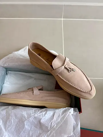 Loro Piana summerwalk baby pink