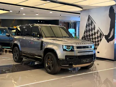 Land Rover Defender 110 HSE P400, миниатюра 7