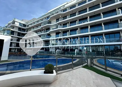 Summer Special | Modern Studio | Samana Park Views | Arjan