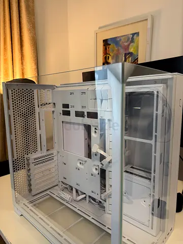 Lian Li O11 Vision Compact + Lian Li EDGE 1300W Platinum PSU | Excellent Condition | Full Cables