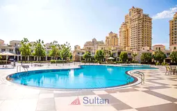 Oceanfront Oasis: Luxurious 2BR, Stunning Upgrades