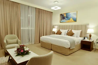 DELUXE STUDIO APARTMENT