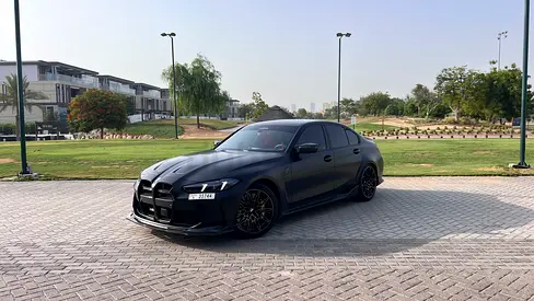 GCC • 5 Years BMW Warranty + Service Contract • Full CT Carbon Kit •