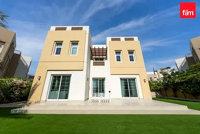 Prime Rahat Gate 1 |Vacant|Electronic Garage|Vastu