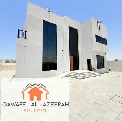 Brand new villa for rent in Al Athbah ( 5bedroom + hall + majlas + parking + maid room )