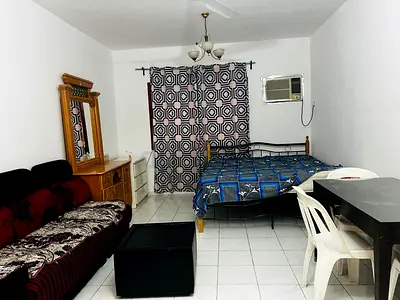 Furnished room near stadium metro