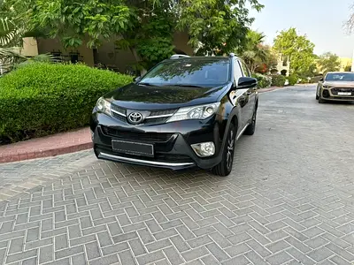 Toyota RAV4 VXR AWD 2015 | GCC | Full Option | Sunroof
