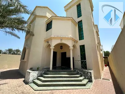 villa for Sale in Mushairif – Ajman A great opportunity to own a spacious villa in the sought-after
