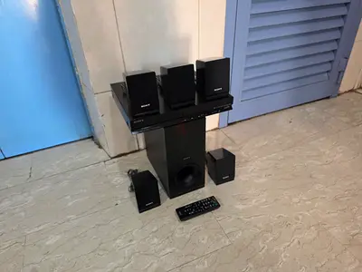 Sony 5.1ch (Bluetooth, Aux in) Home Theatre System in excellent working condition