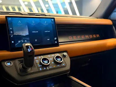 Land Rover Defender 110 HSE P400, миниатюра 12