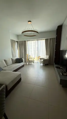 Vacant | | Premium location | | High Floor | |