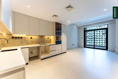 Brand New | High Floor | Investor Deal