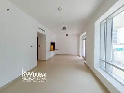 EXCLUSIVE | UNFURNISHED | VACANT