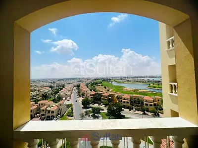 1BR high floor Lagoon View