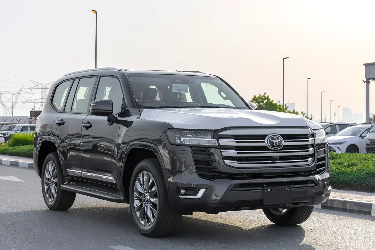 Toyota Land Cruiser 2026 — photo 1 of 20
