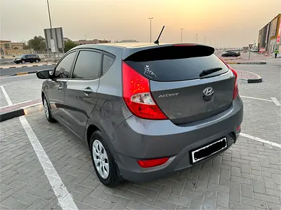 2016 Hyundai Accent Smart - GCC Specs