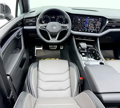 2024 Volkswagen TOUAREG — миниатюра 14