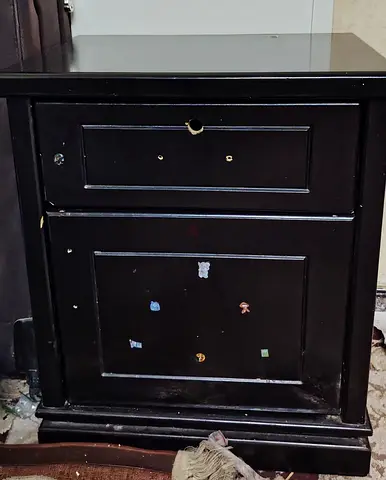 BEDSIDE TABLE
