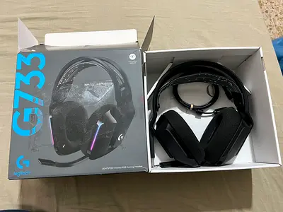 Logitech G733 LIGHTSPEED Wireless RGB Gaming Headset