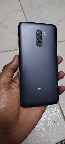 XIAOMI POCO F1 64GB STORAGE 6GB RAM DUAL ALL OK JUST NEED TO DISPLAY BATTERY CHANGE