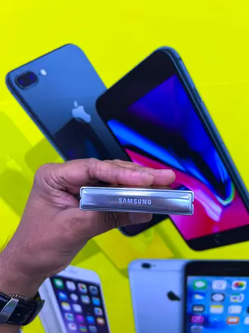 Samsung z flip 5