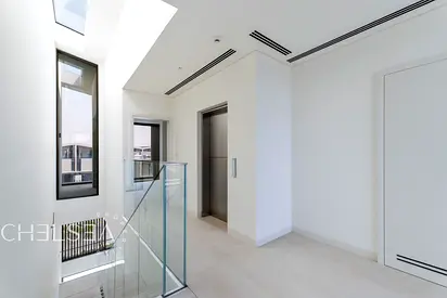 URGENT SALE | G+2 CORNER | INVESTOR OPPORTUNITY