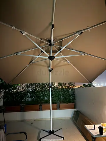 Parasol -Large Outdoor Patio Umbrella with Crank and Tilt - Beige