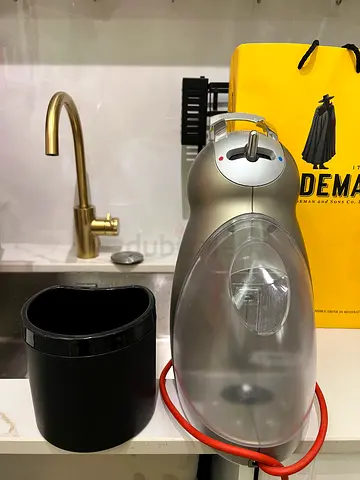 Nescafé DOLCE GUSTO - Compact Stainless Finish
