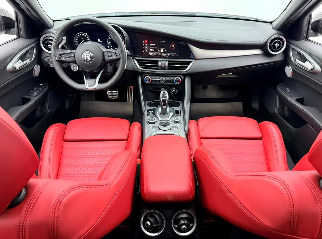 Alfa Romeo Giulia 2025