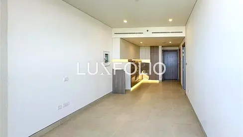 High-Floor |Golf Course Views | Vacant Now