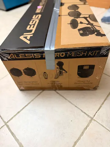 Alesis Nitro Mesh Kit electronic drum set - boxed